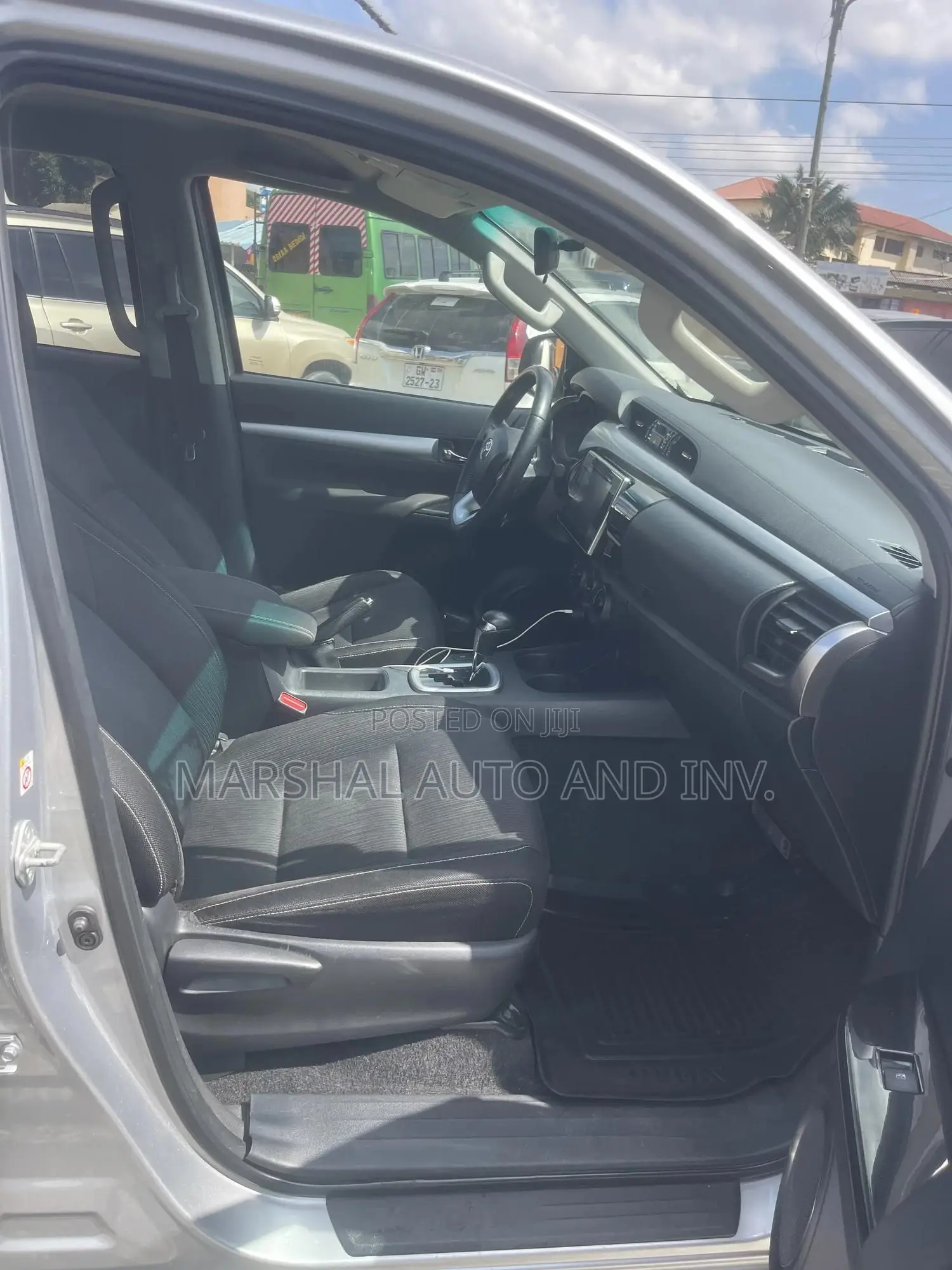Toyota Hilux 2017 Gray