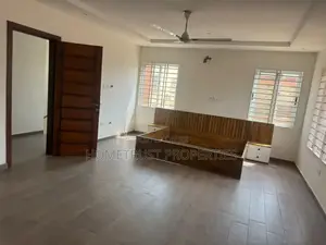 3bdrm Bungalow in Home Trust, Mile 7 for rent