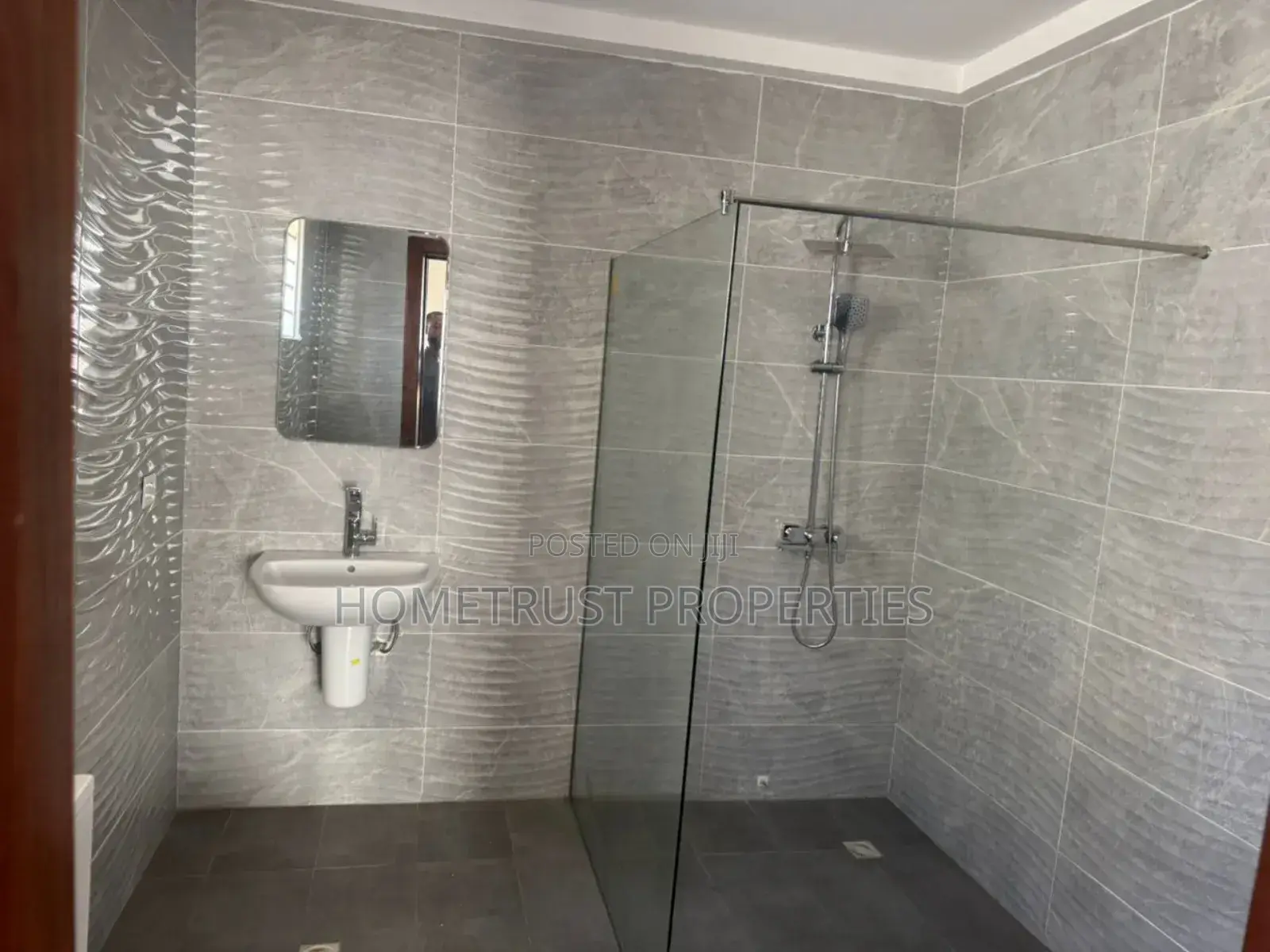 3bdrm Bungalow in Home Trust, Mile 7 for rent