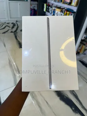 New Apple iPad 10.2 (2021) 64 GB Gray