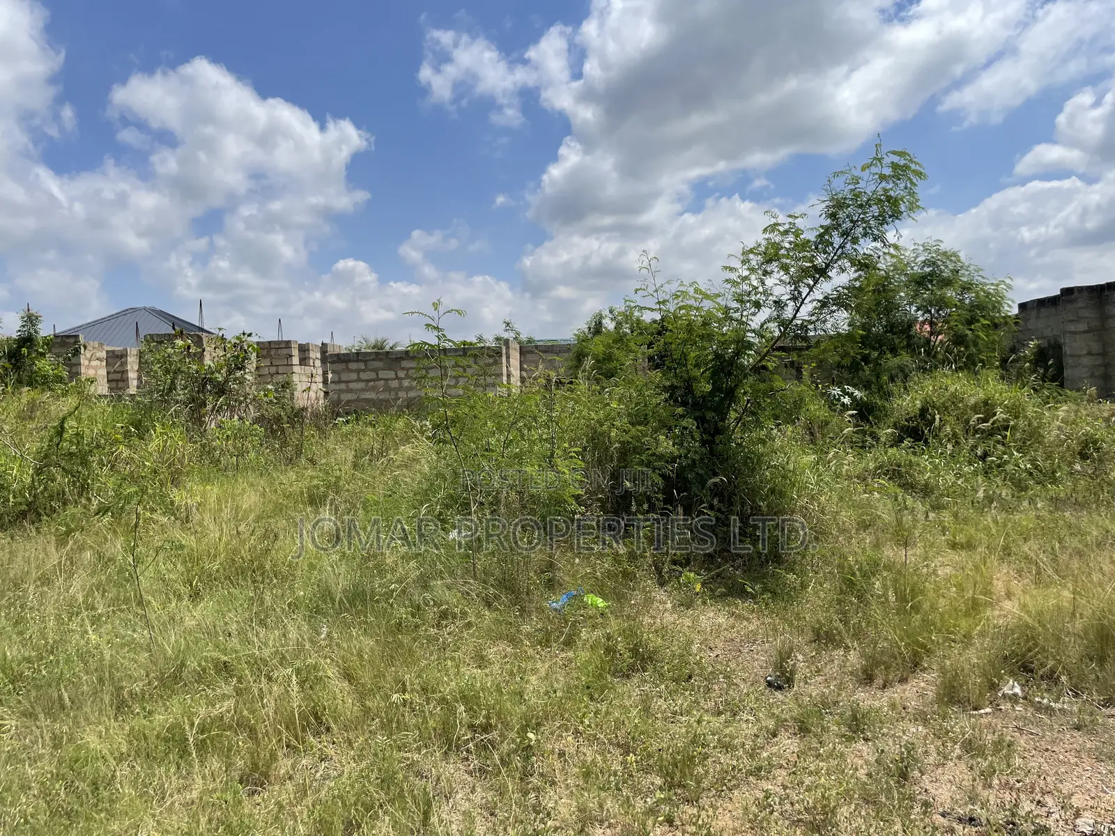 One and Half Plot for Sale at Ashalaja With Footings