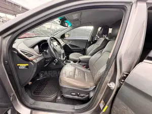 Hyundai Santa Fe 2018 Gray