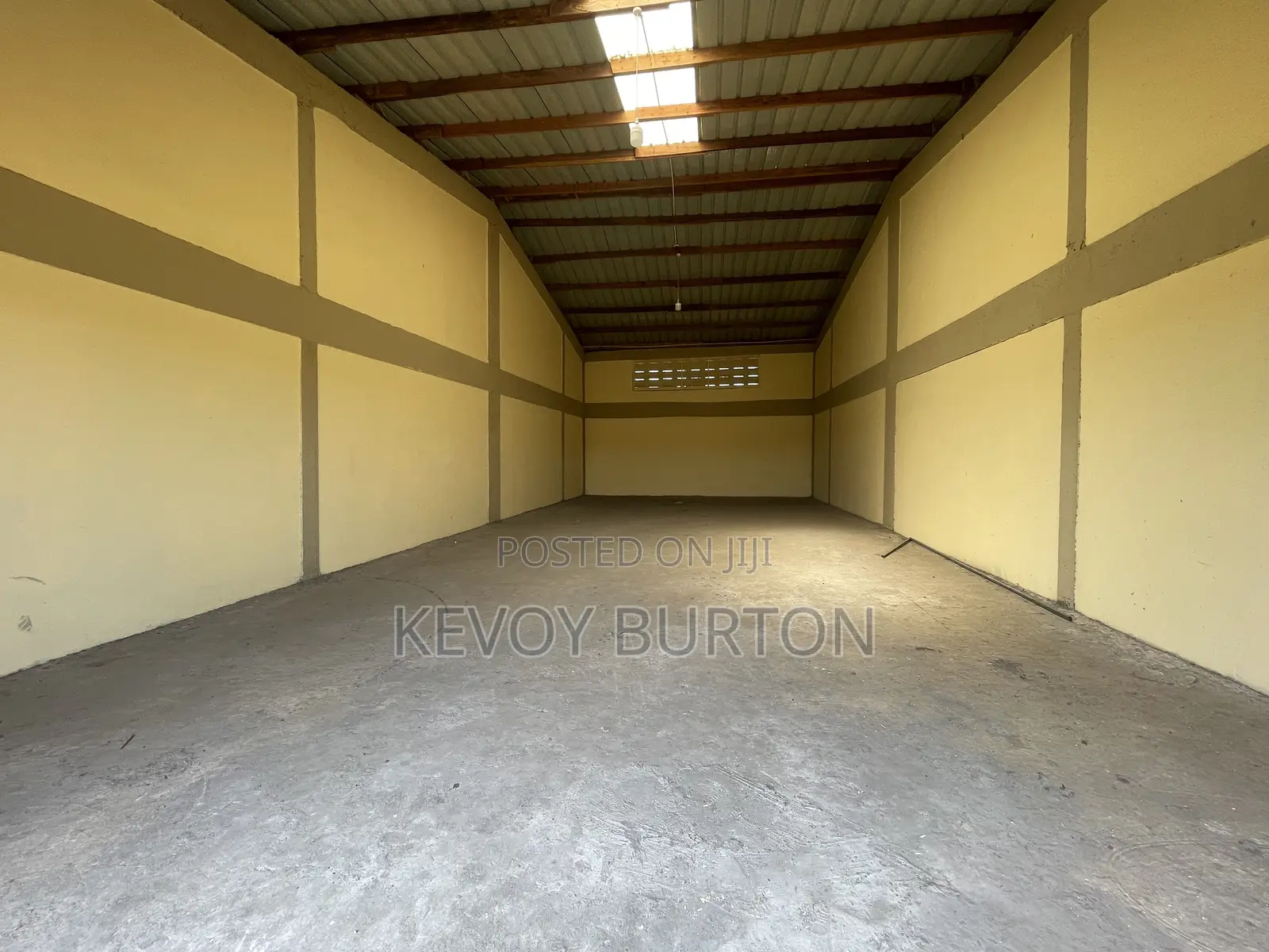 Warehouse in Ashaiman for Rent