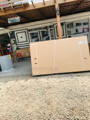 Immersive Experience With Samsung 98”Tv