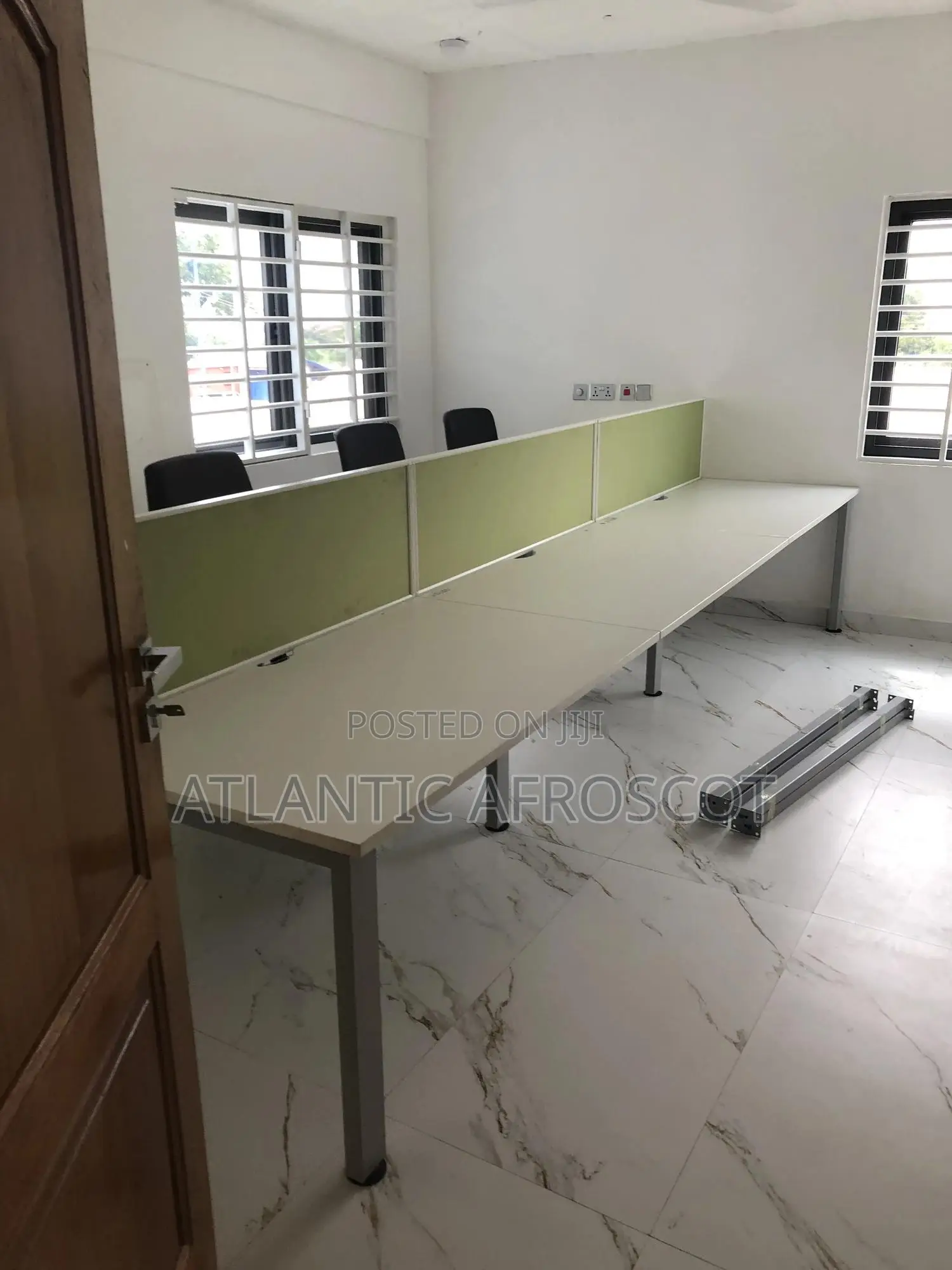 Workstation 6 in One (13.1 by 5.6feet)