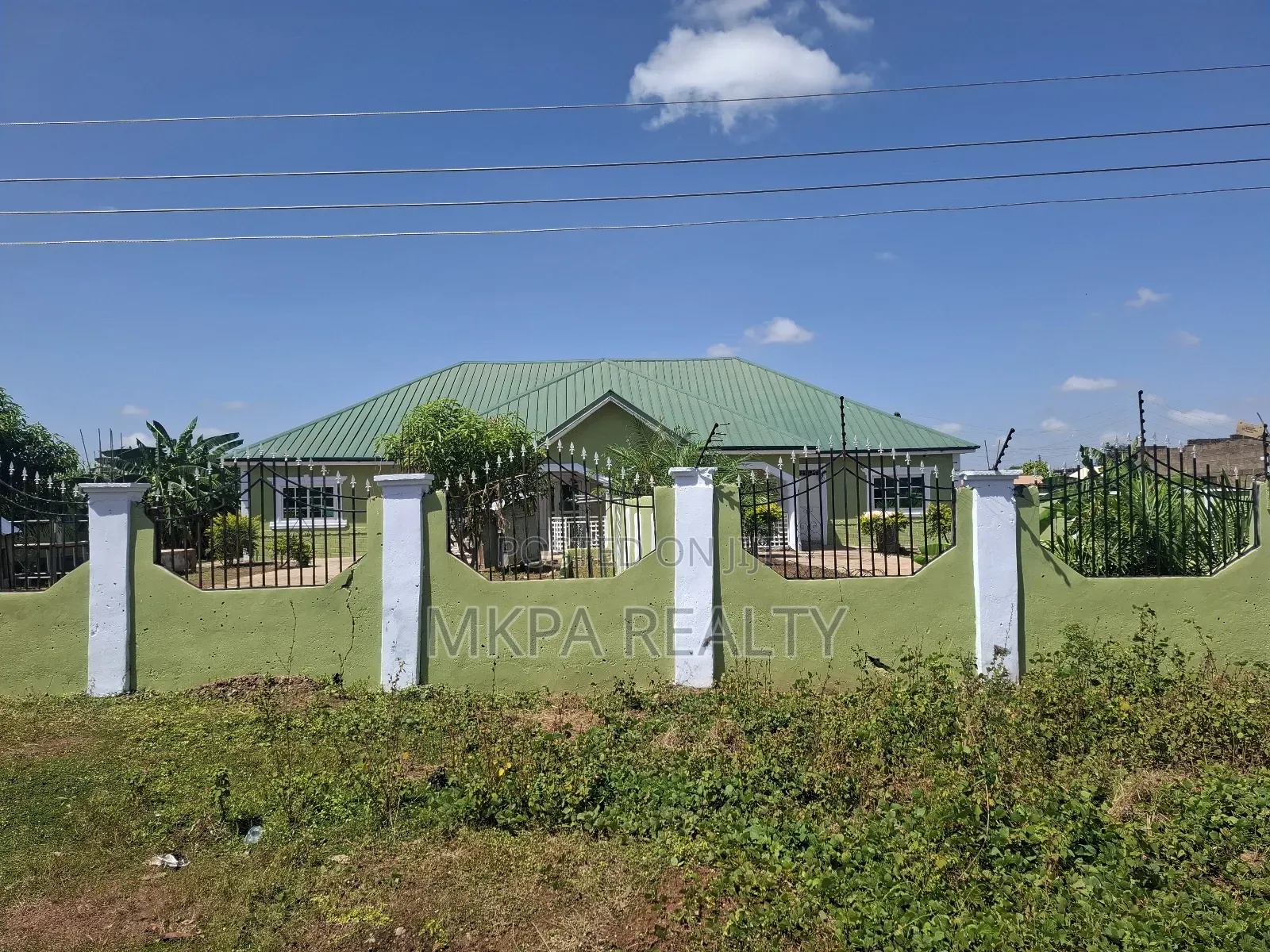 4bdrm House in Mkpa Realty, Tamale Municipal for sale