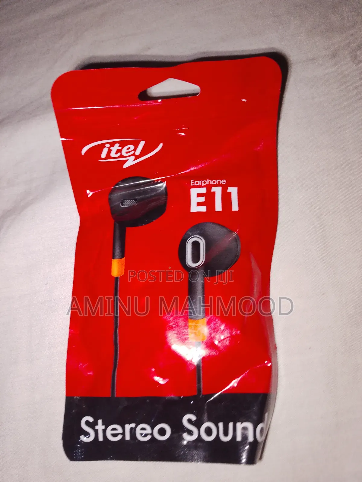 Earphonees