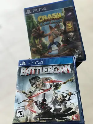 Ps4 Video Game Disk .