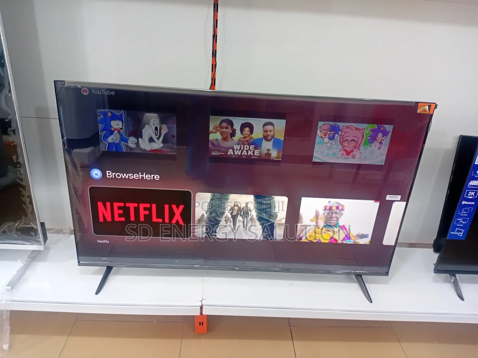 Smart Living TCL 50inches Smart Tv