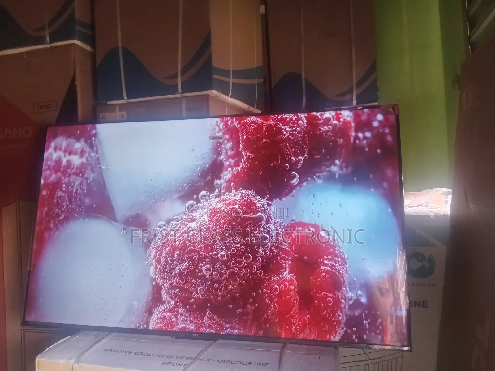 Massive TCL Digital Uhd TCL Tv