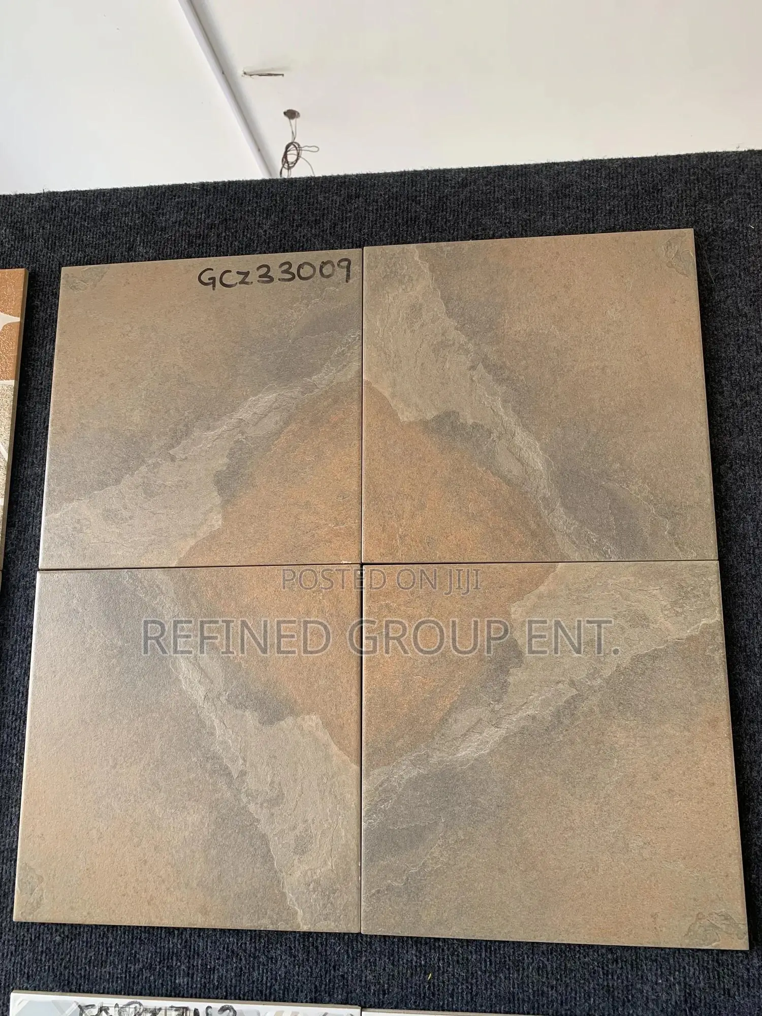 Twyford Compound Tiles. 30/30cm