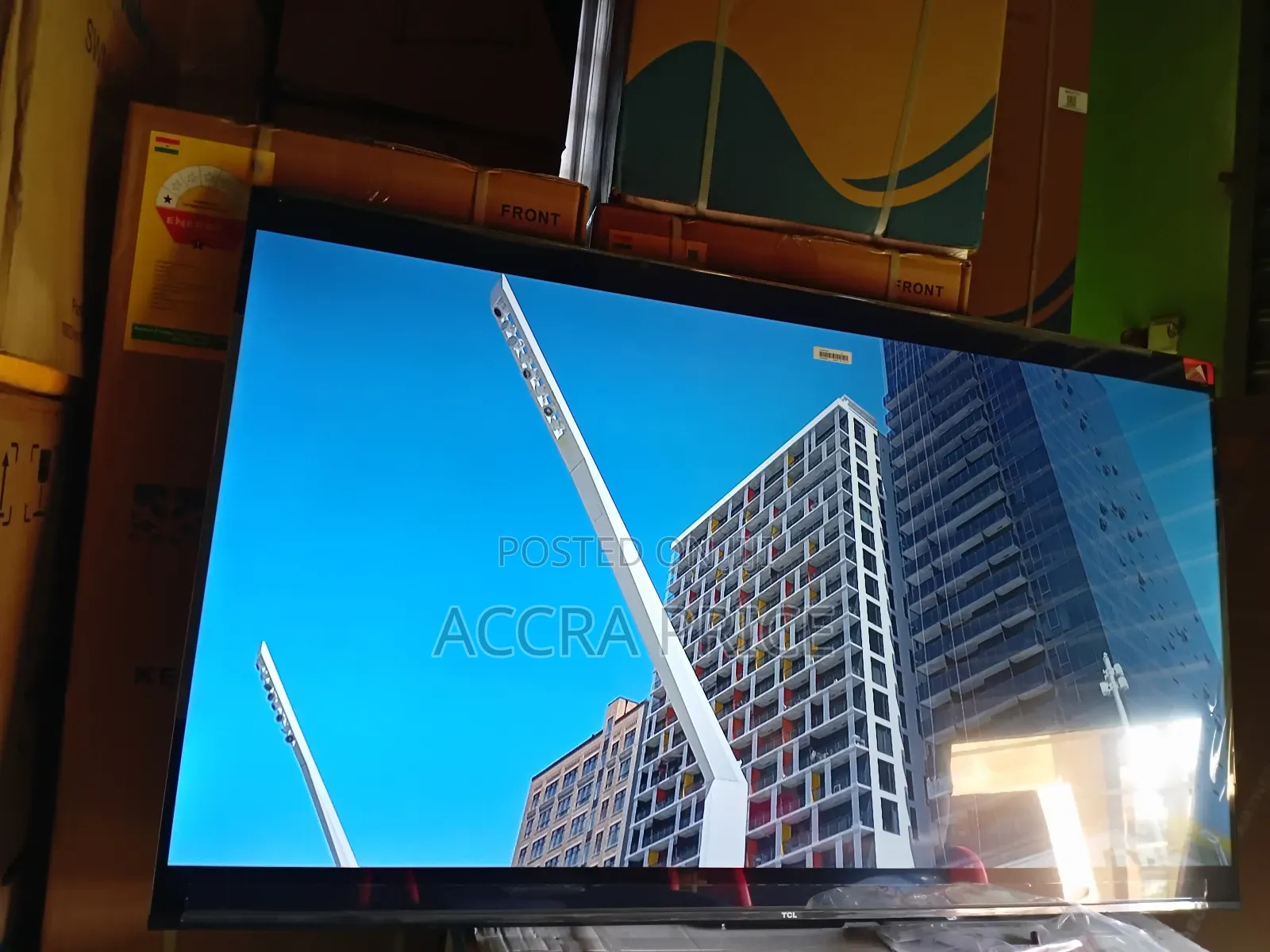 Eradicate Dullness With Tcl55