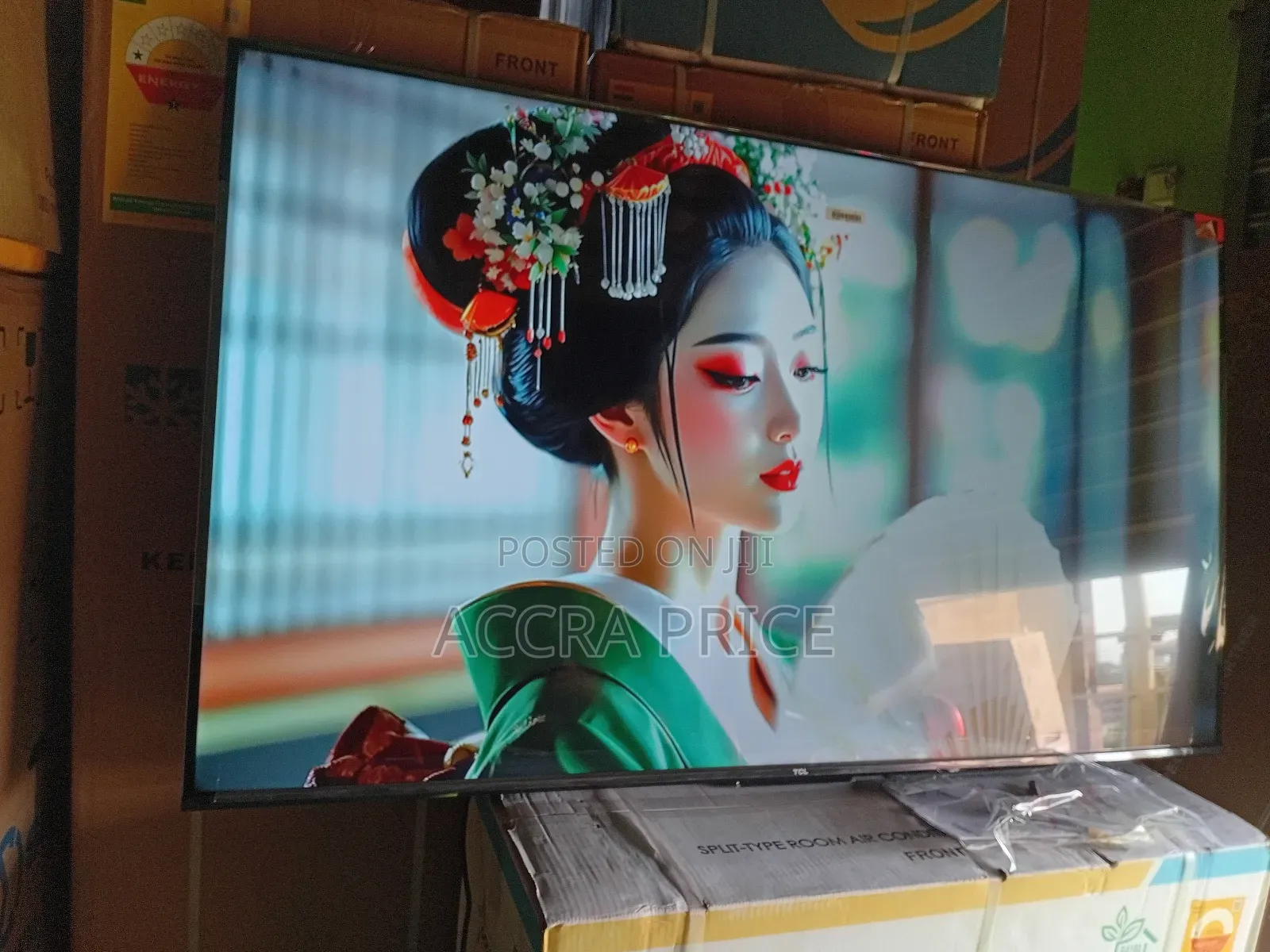Sleek Glam Tcl55