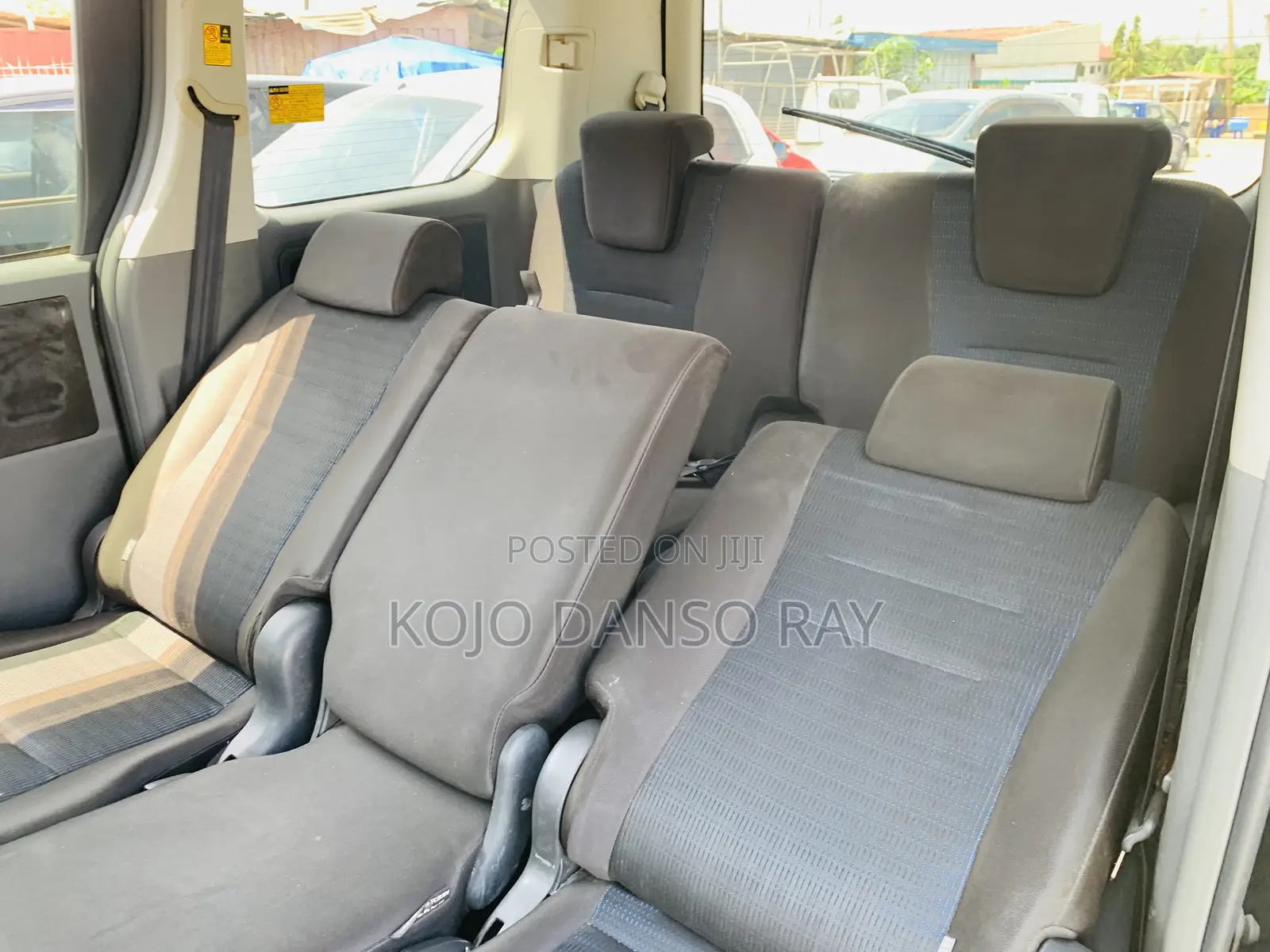 Toyota Voxy 2010 Black