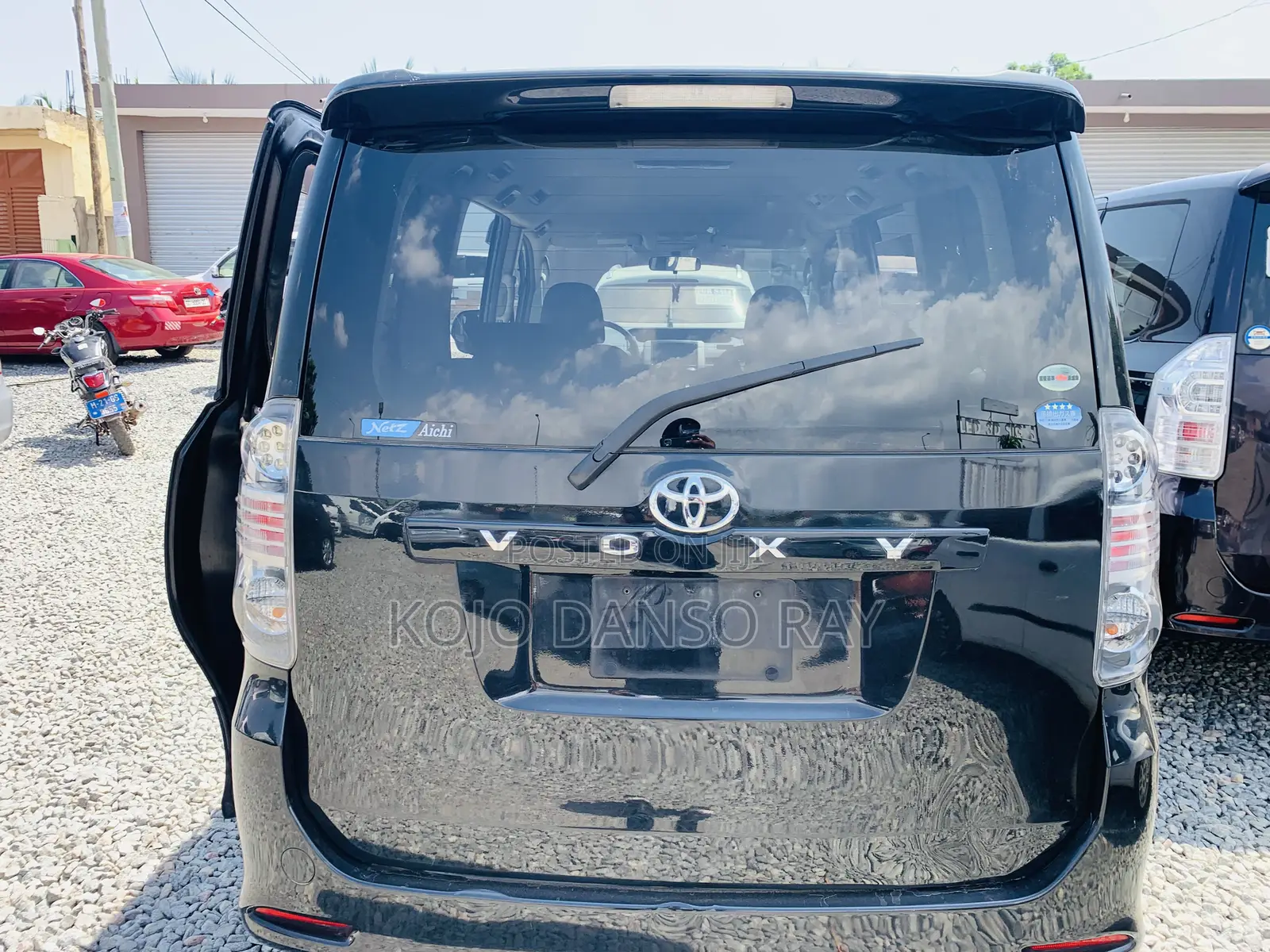 Toyota Voxy 2010 Black