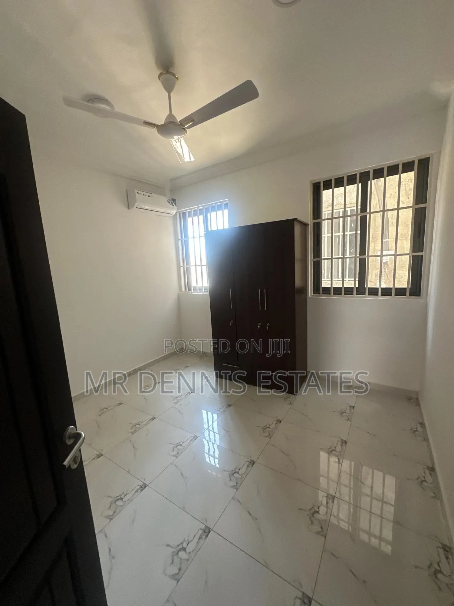 1bdrm Apartment in Westhills Mall for rent