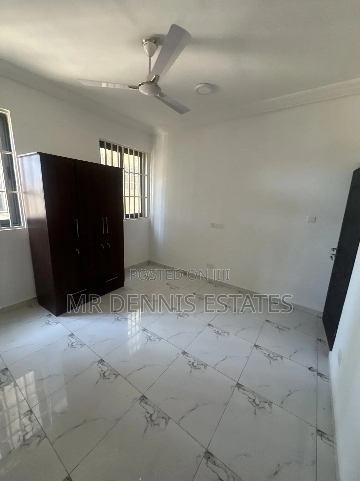 1bdrm Apartment in Westhills Mall for rent