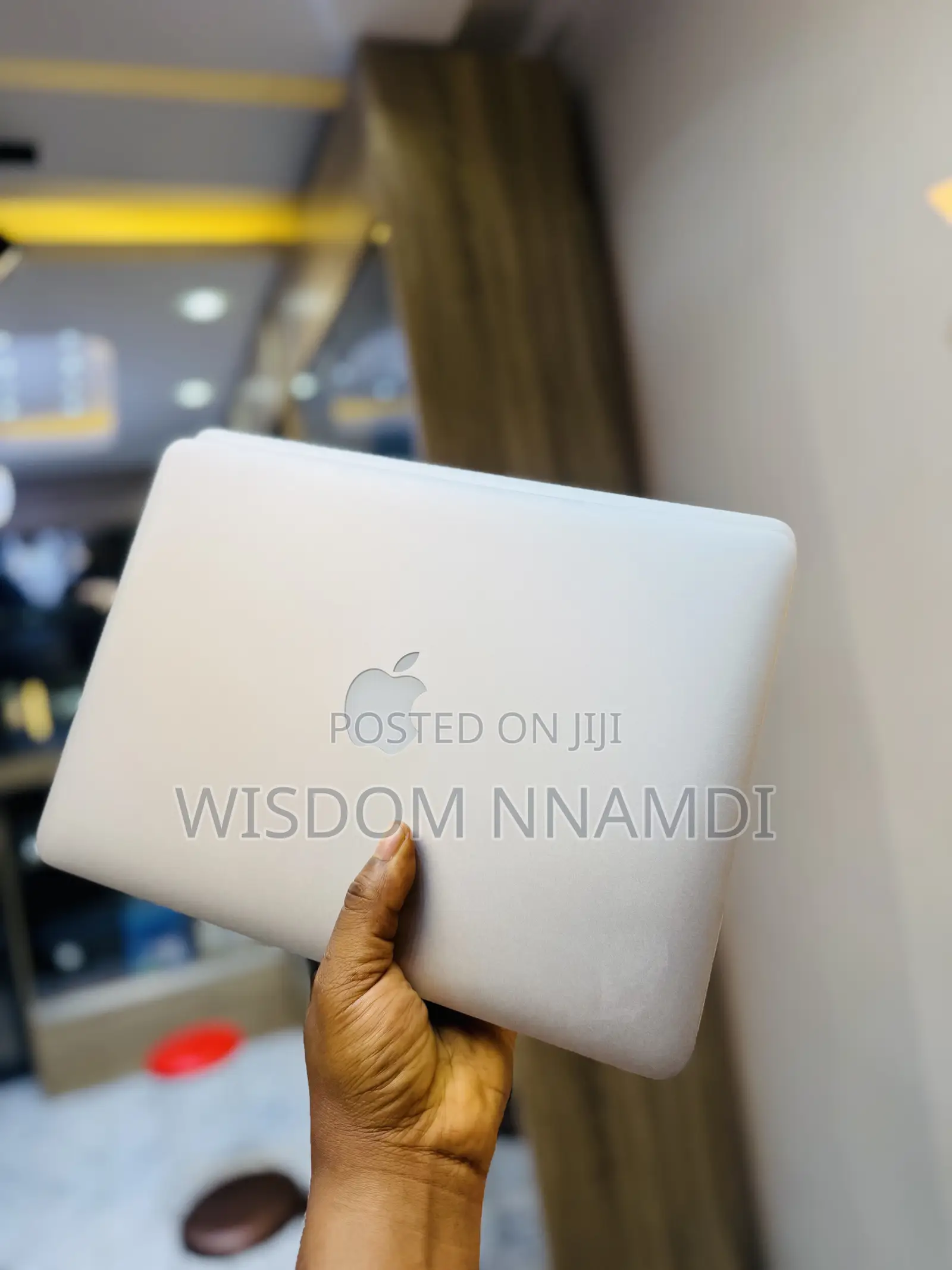 Laptop Apple MacBook Pro 2015 8GB Intel Core i7 SSD 256GB