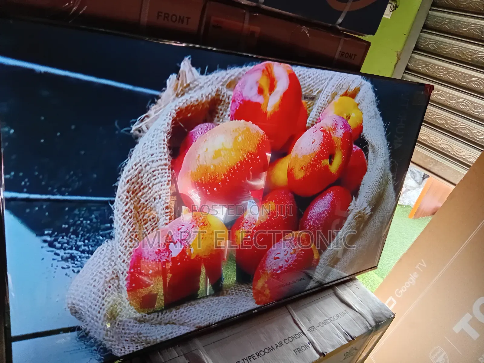 One Smart Screen TCL 55inches