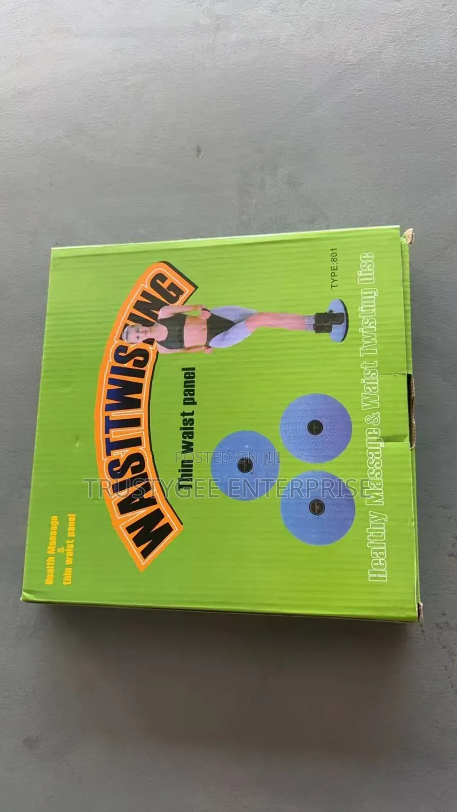 Halo-Fit Treadmill With Free Waist Twister