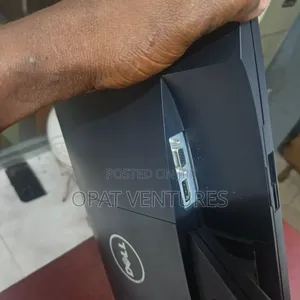 Fujitsu Esprimo P757/E85+ 12GB Intel Core i3 SSHD+SSD 1.5T