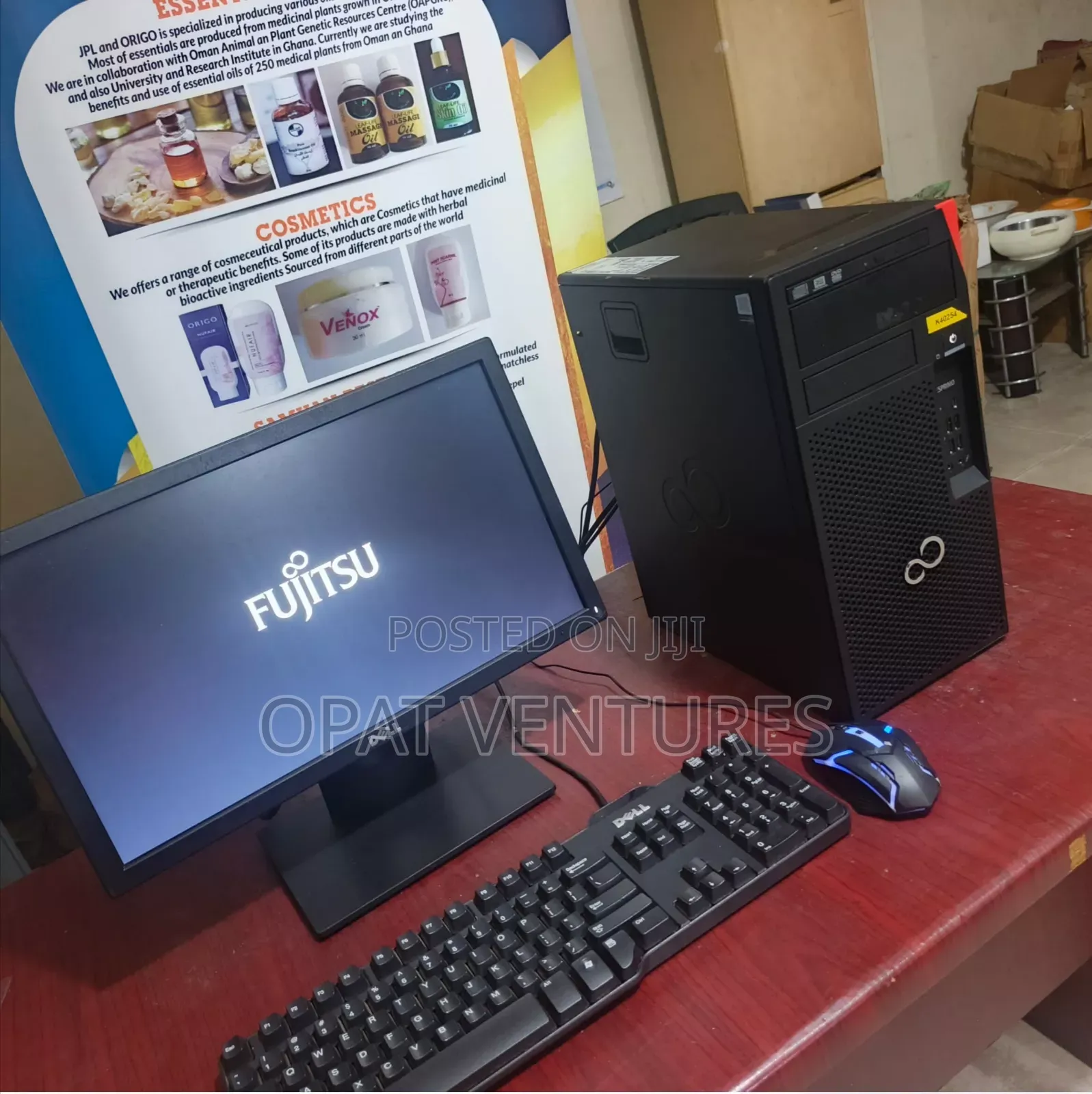 Fujitsu Esprimo P757/E85+ 12GB Intel Core i3 SSHD+SSD 1.5T