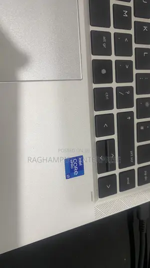 Laptop HP EliteBook 1040 G8 32GB Intel Core I7 SSD 1T