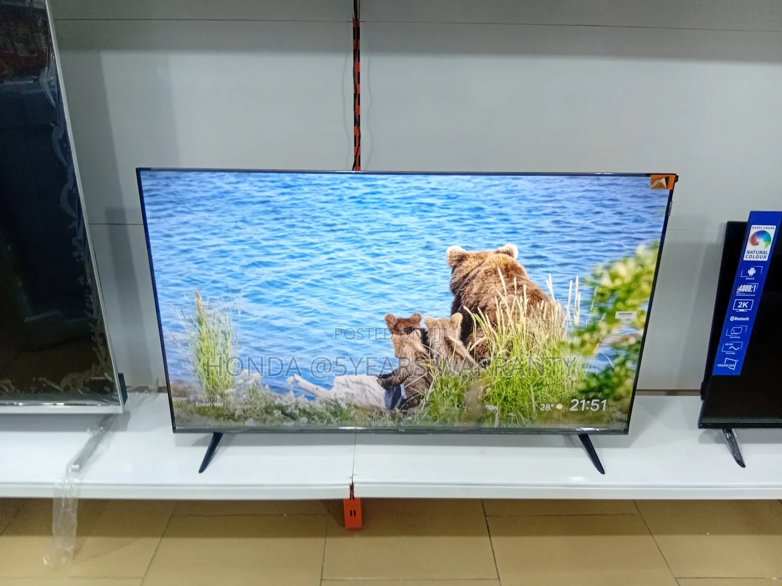 Central Station TCL Smart 32inches Television Smart 32inches