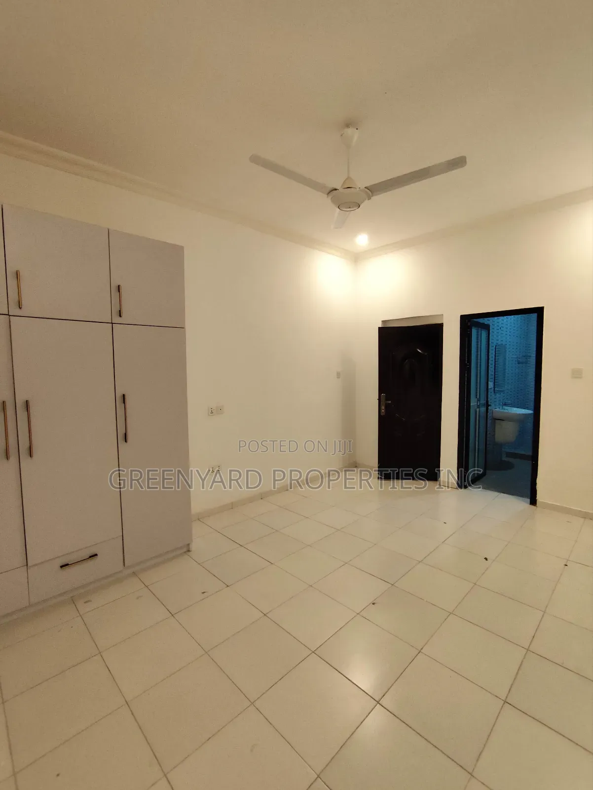 4bdrm House in Lakeside, Ashaley Botwe for sale