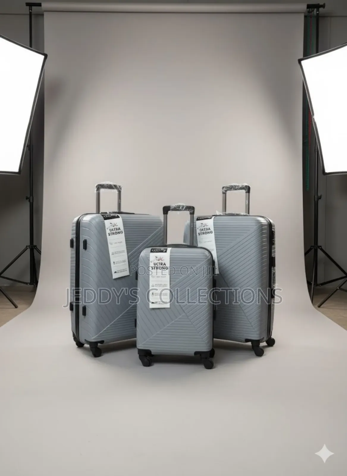 3pcs Ultra Strong Trolley Suitcases With a Smooth Wheels and a Carryon