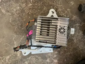 E 400 Speaker Booster