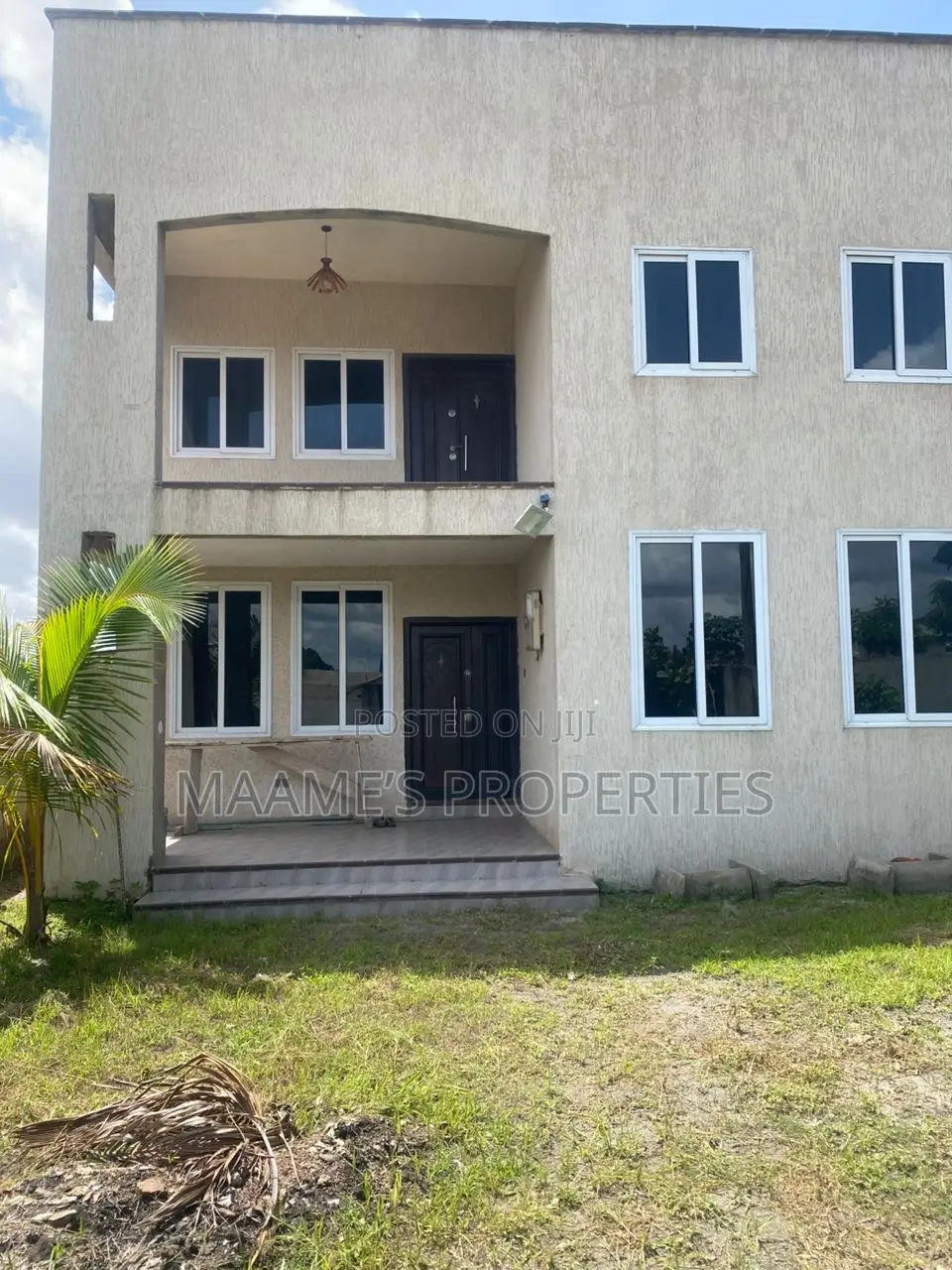 6bdrm House in Ablekuma for sale