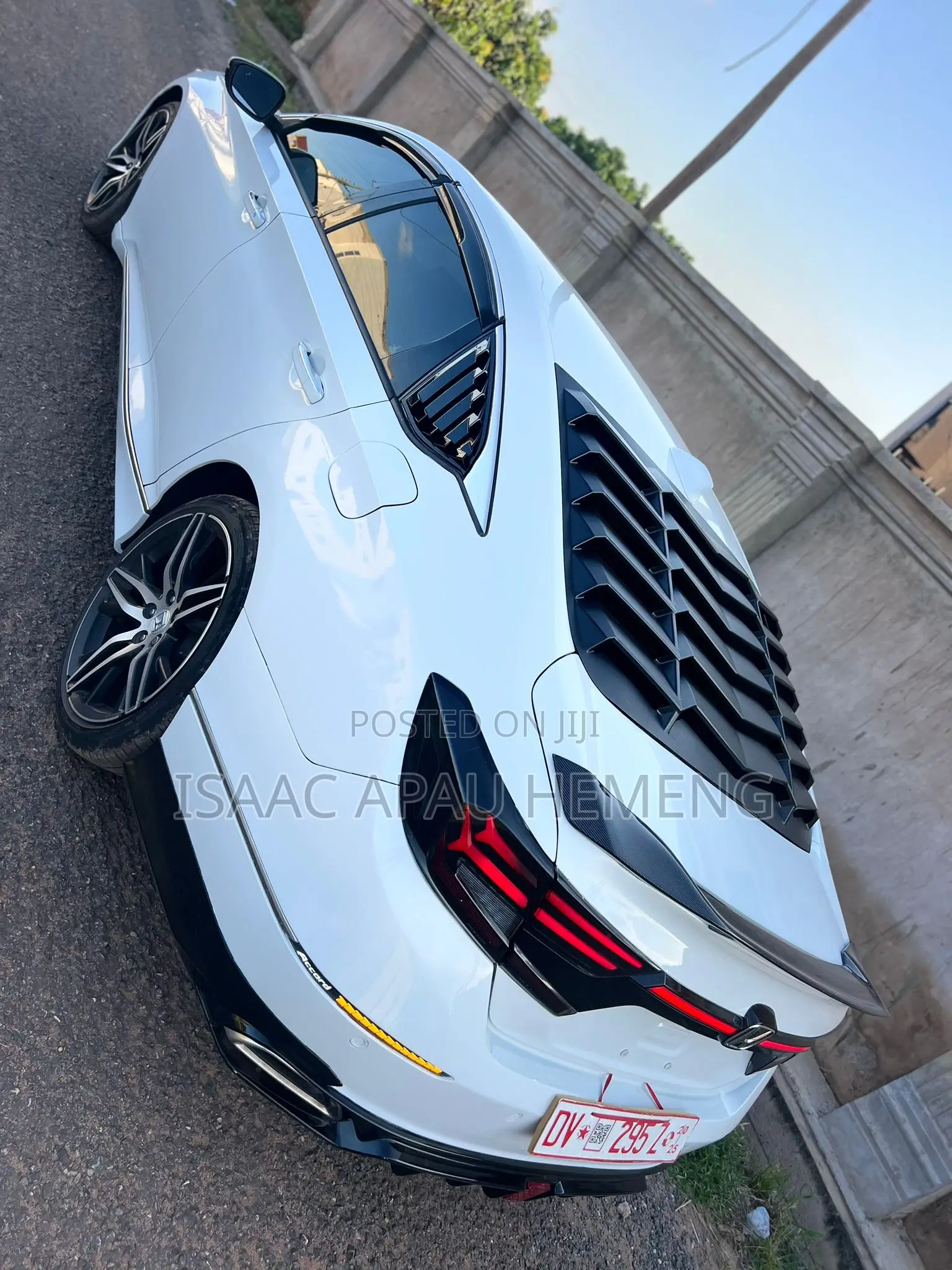 Honda Accord Touring 2.0T 2021 White