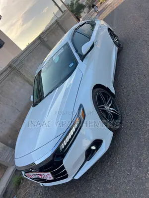 Honda Accord Touring 2.0T 2021 White