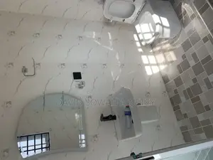 3bdrm Apartment in Agbleza, New Town for rent
