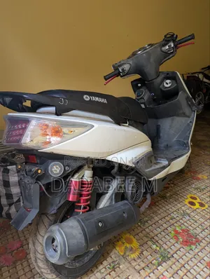 Yamaha 2016 White