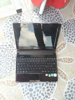 Laptop Avell G1570 FOX 2GB Intel Atom HDD 128GB