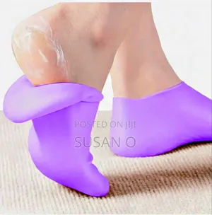 Silicone Moisturizing Socks