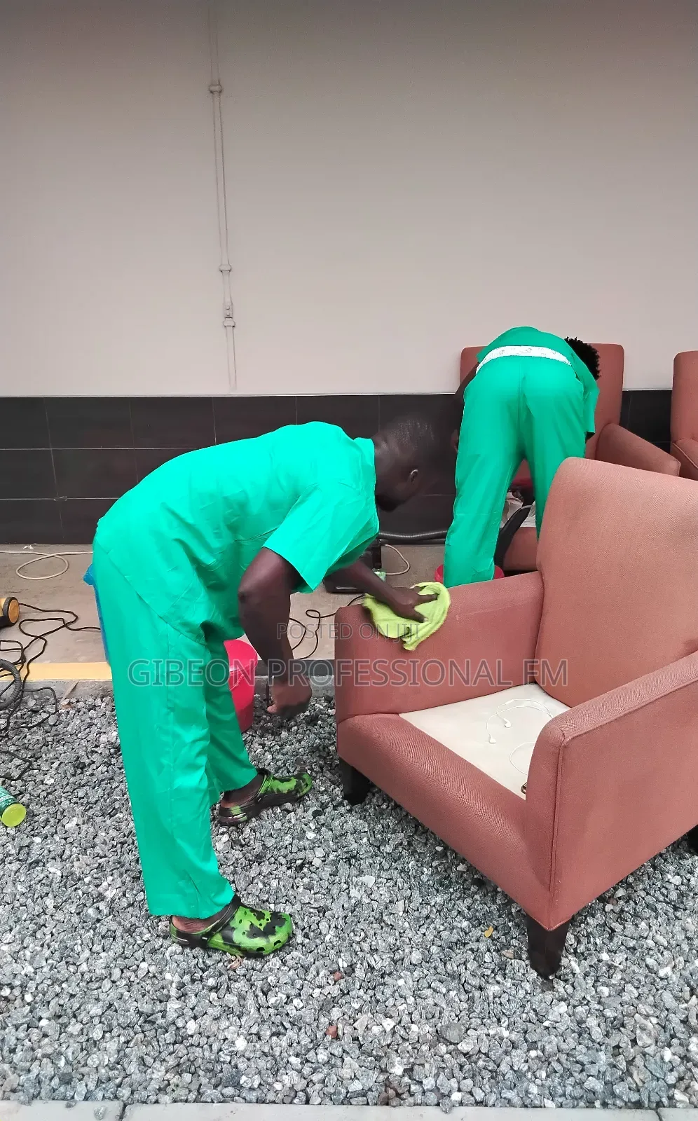 ​Hygienic Home: Upholstery Deep Cleaning by Professionals.