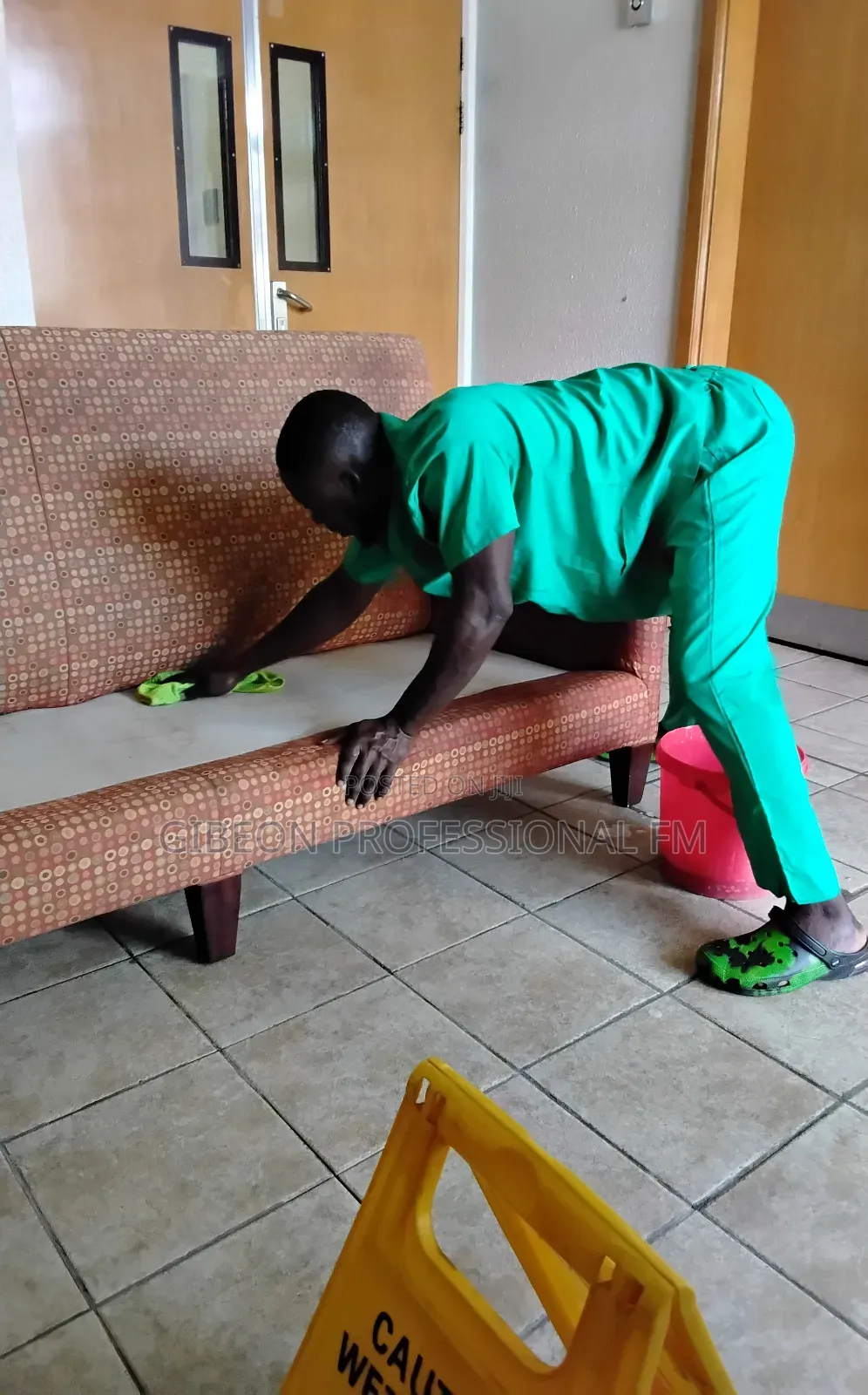 ​Hygienic Home: Upholstery Deep Cleaning by Professionals.