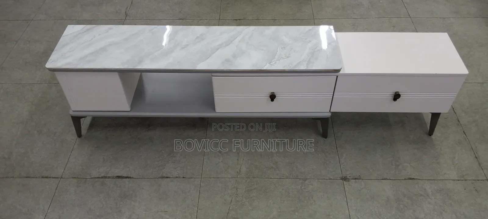 Extendable Tv Stand