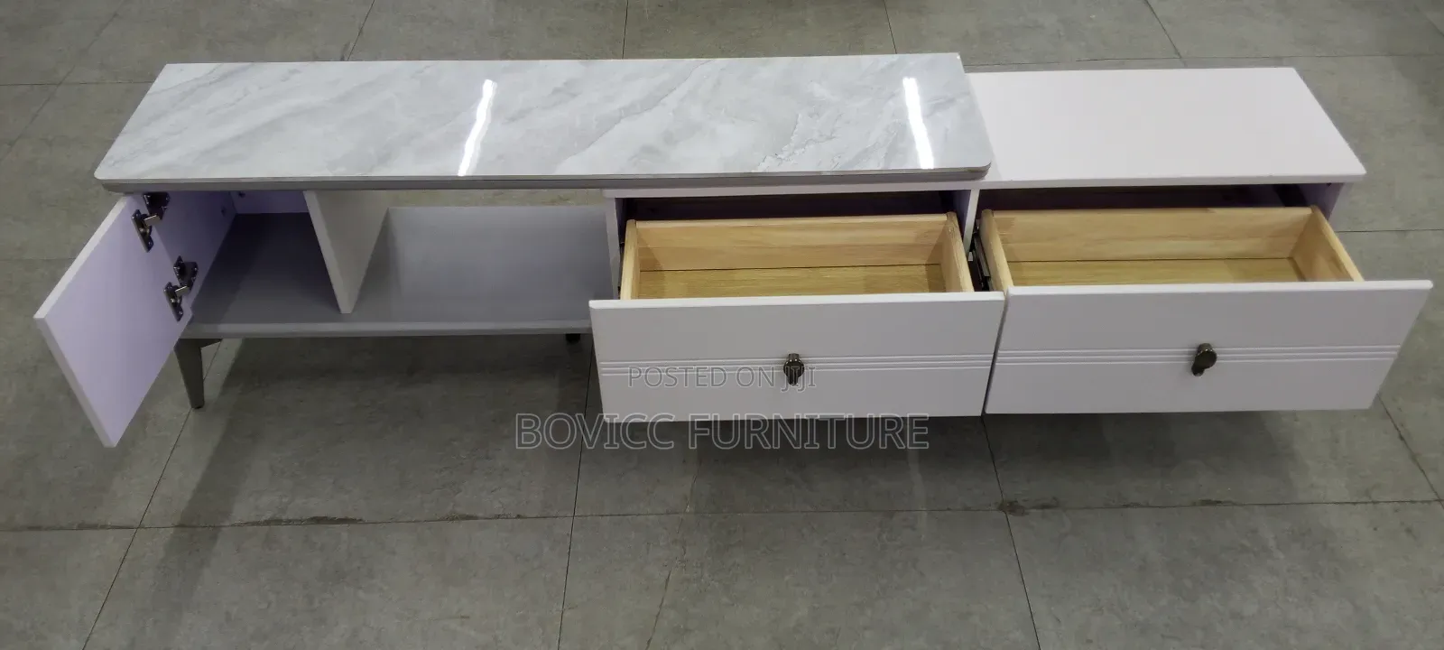 Extendable Tv Stand