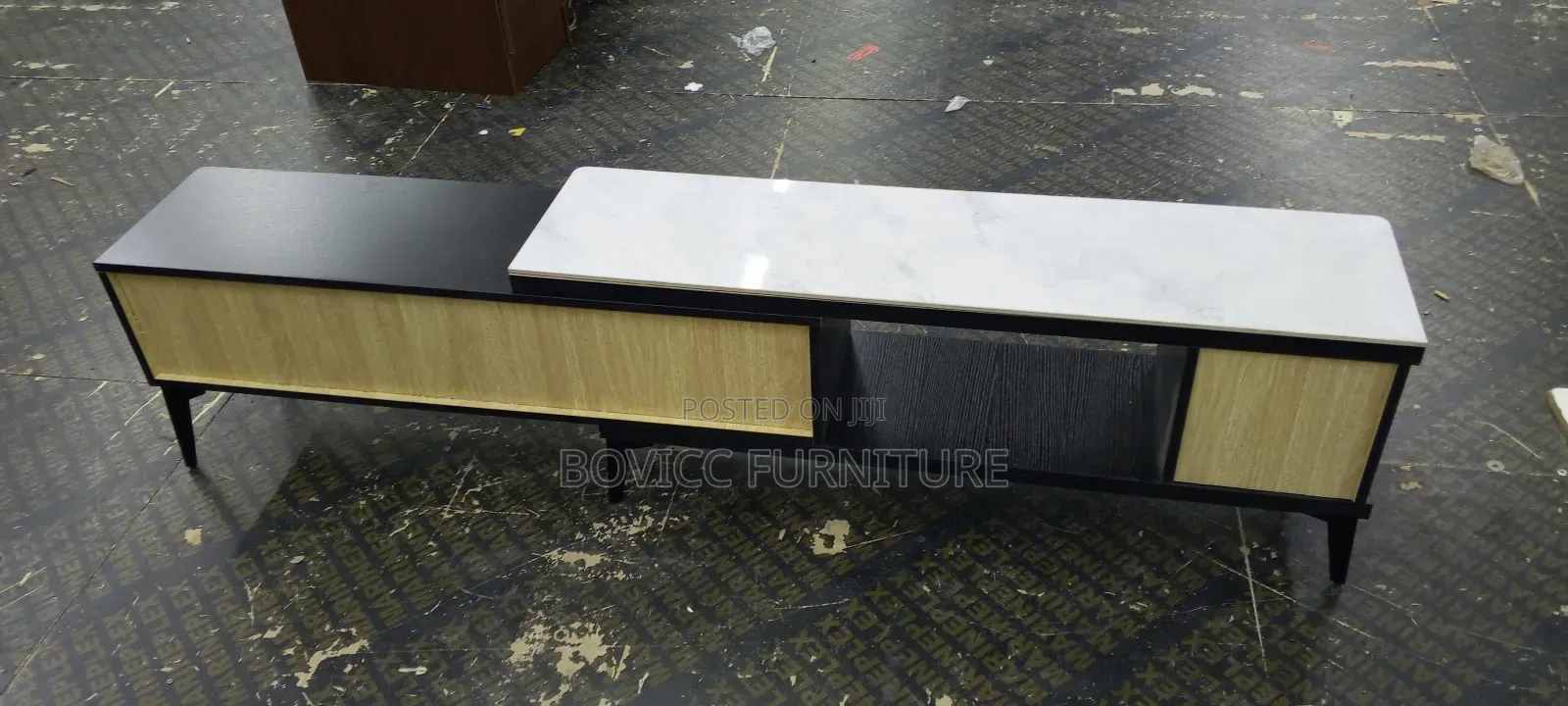 Extendable Tv Stand
