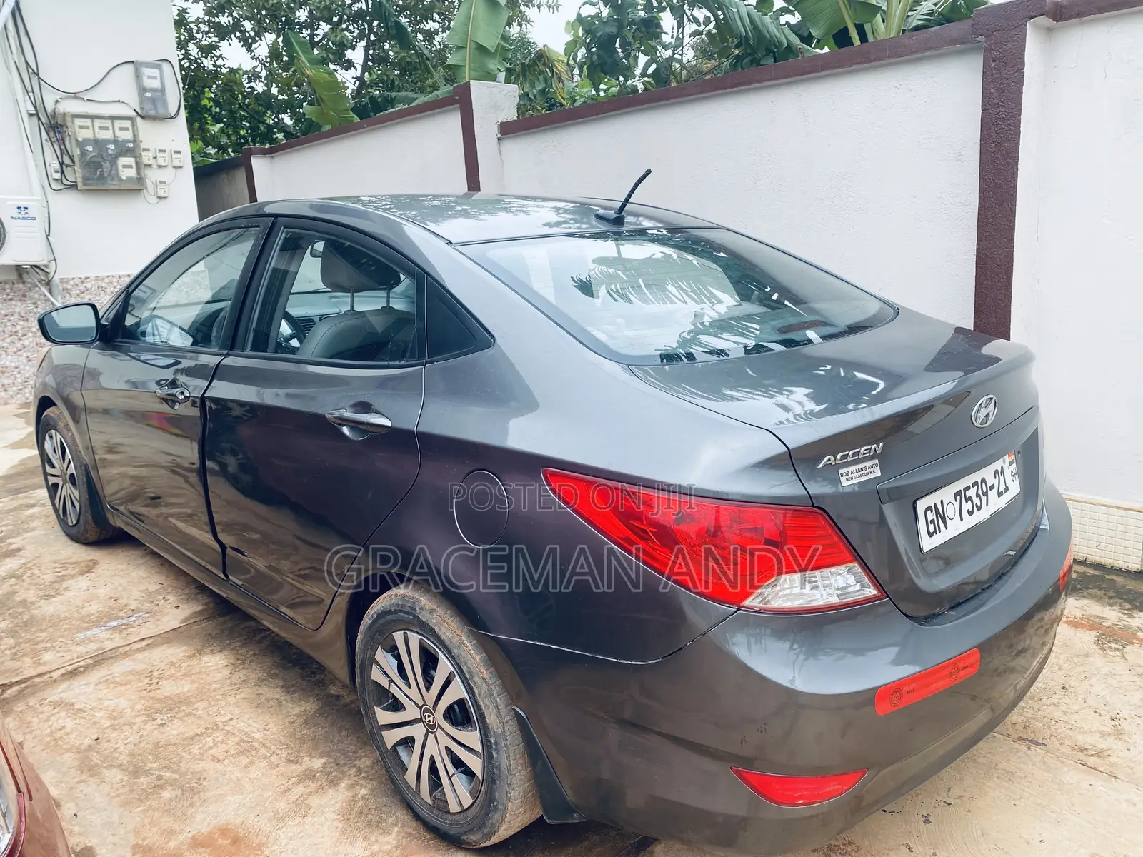 Hyundai Accent GLS Automatic 2012 Gray
