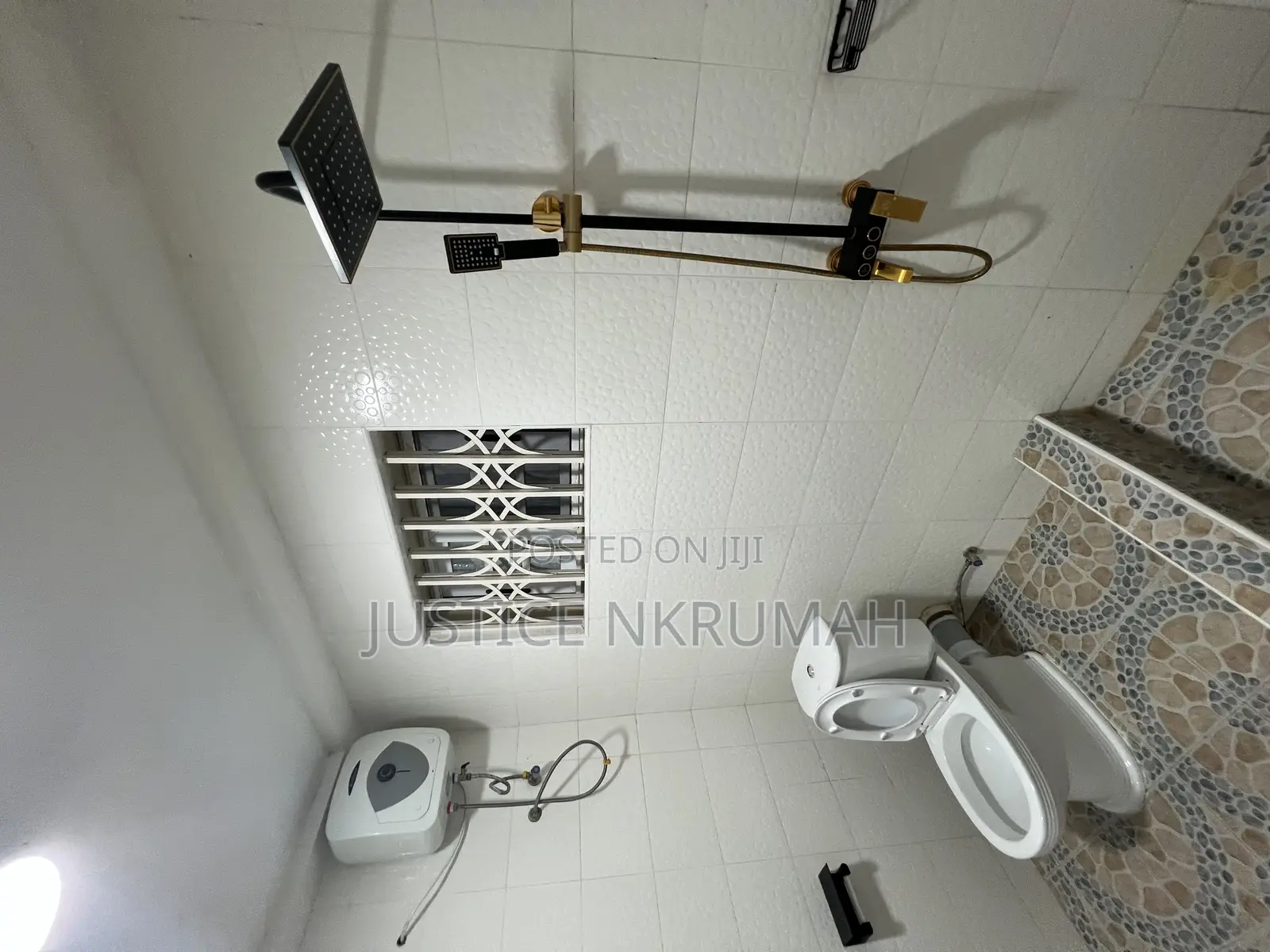 Furnished 2bdrm Apartment in Mr Justice Estate, West Hills Mall Area