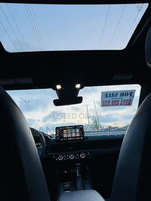 Honda CR-V Hybrid 2024 Red