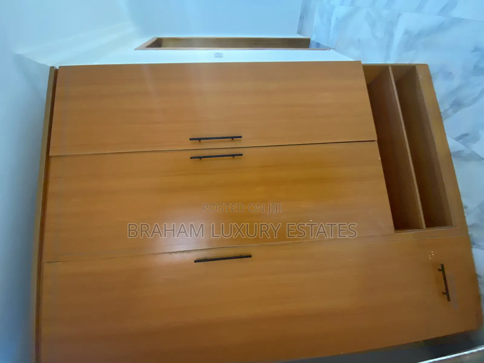 3bdrm Apartment in Braham Luxury, Tseaddo for rent