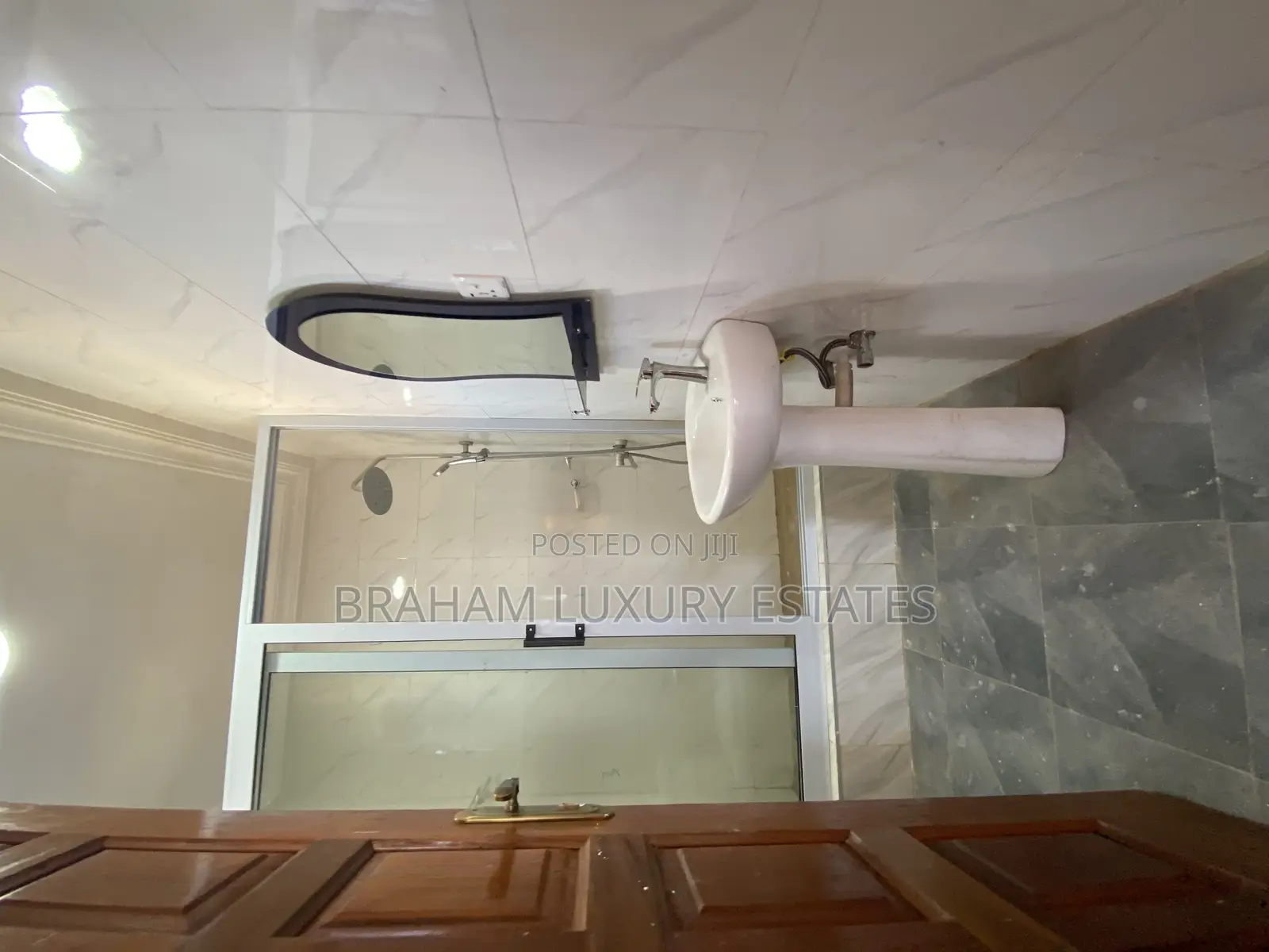 3bdrm Apartment in Braham Luxury, Tseaddo for rent