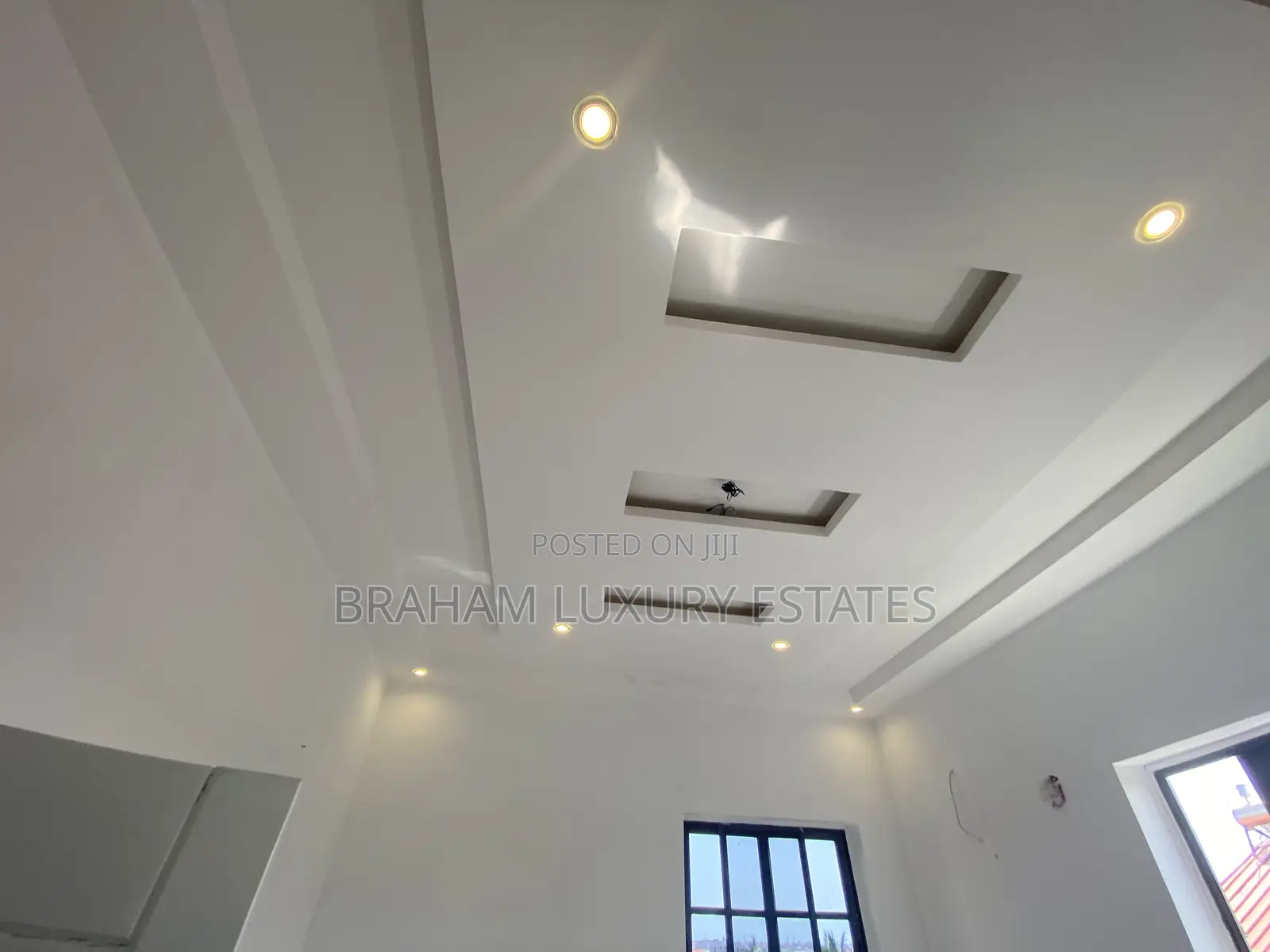 1bdrm Apartment in Braham Luxury, Spintex for rent