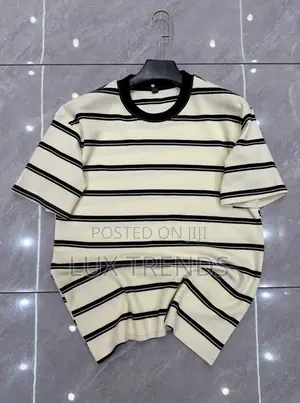 Fashion Stripe Tee – Comfortable Stylish Design